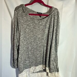 Miss Chievous sweater hoodie - 3X -EUC